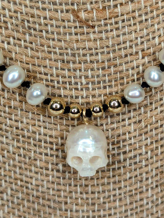 Gideon's Draped Pearls